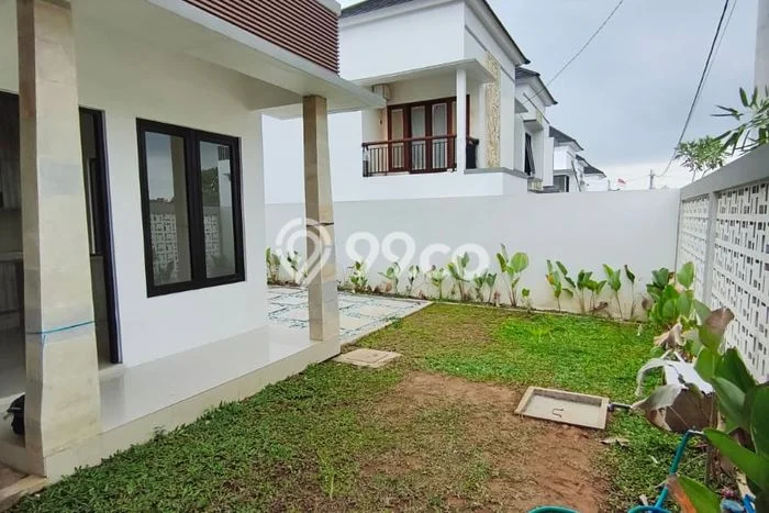 Disewakan! Rumah 3 Kamar Tidur &
2 Kamar Mandi di Nusa Dua, Badung Disewakan! Rumah 3 Kamar Tidur &
2 Kamar Mandi di Nusa Dua, Badung
