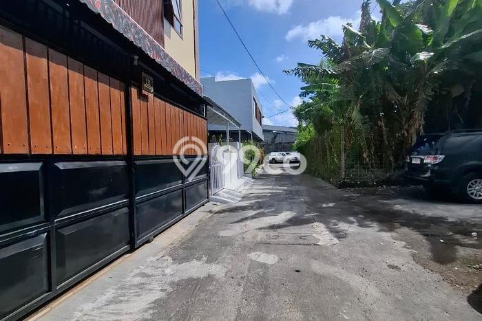 Rumah Modern Cantik 4 Kamar Siap Huni di Mahendradata Rumah Modern Cantik 4 Kamar Siap Huni di Mahendradata