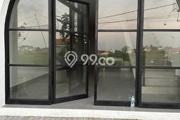 Rumah Mewah LB 181m2 Siap Pakai Desain Elegan di Canggu, Badung Rumah Mewah LB 181m2 Siap Pakai Desain Elegan di Canggu, Badung