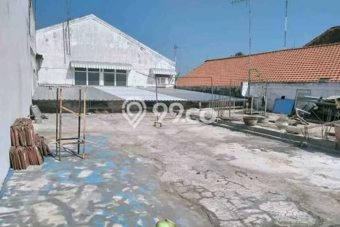 Dijual! Ruko di Mojokerto Mojokerto LT 419m2 / LB 480m2 Kawasan Bisnis Dijual! Ruko di Mojokerto Mojokerto LT 419m2 / LB 480m2 Kawasan Bisnis