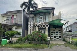 Rumah Eksklusif Siap Huni LT 230m2 di Wiyung, Surabaya Rumah Eksklusif Siap Huni LT 230m2 di Wiyung, Surabaya