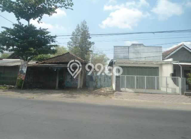 Ruko Usaha Dijual di Tarokan Kediri LT 1471m2 & LB 200m2 Ruko Usaha Dijual di Tarokan Kediri LT 1471m2 & LB 200m2