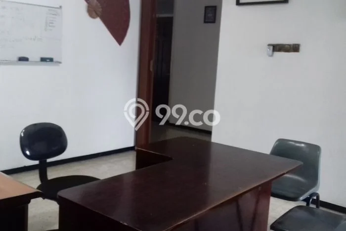 Rumah Elit Modern Siap Huni di Kutisari Surabaya Rumah Elit Modern Siap Huni di Kutisari Surabaya