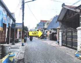 Komersial Bagus LT 395m2 LB 200m2 Dijual di Jambangan Surabaya Komersial Bagus LT 395m2 LB 200m2 Dijual di Jambangan Surabaya