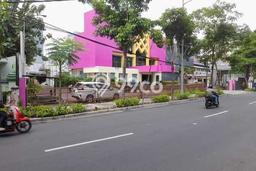 Komersial Dijual di Genteng LT 2320m2, LB 1200m2 Solusi Investasi Cerdas Komersial Dijual di Genteng LT 2320m2, LB 1200m2 Solusi Investasi Cerdas