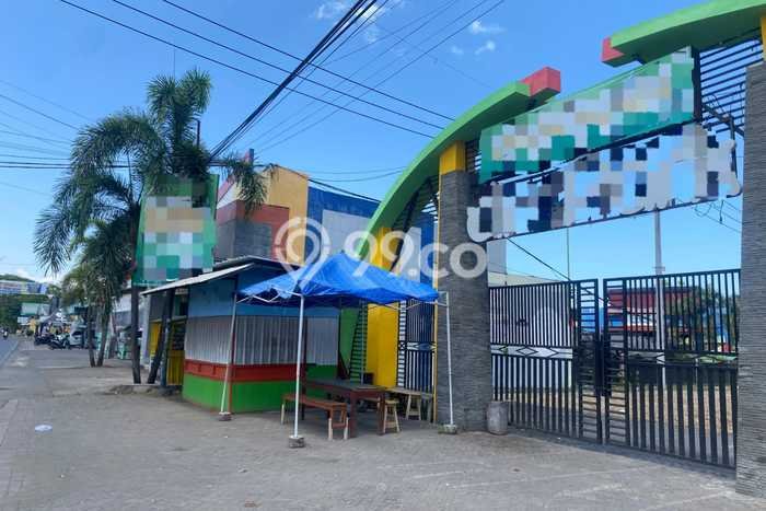 Area Ramai! Komersial Dijual di Ambulu untuk Bisnis Luas Bangunan 4000m2 Area Ramai! Komersial Dijual di Ambulu untuk Bisnis Luas Bangunan 4000m2