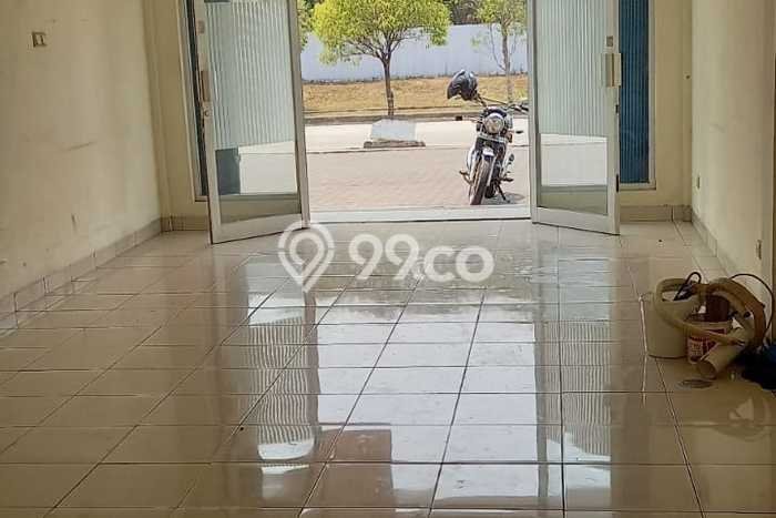 LOKASI STRATEGIS! Ruko For Rent di Jababeka, Luas 80m², Kawasan Bisnis LOKASI STRATEGIS! Ruko For Rent di Jababeka, Luas 80m², Kawasan Bisnis