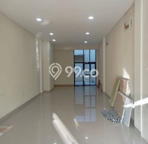 Ruko disewakan lokasi strategis Tebet Jakarta Selatan 119m2 Ruko disewakan lokasi strategis Tebet Jakarta Selatan 119m2
