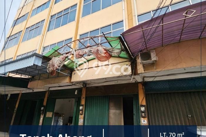 Ruko disewakan di Tanah Abang Jakarta Pusat dengan luas bangunan 280m2 Ruko disewakan di Tanah Abang Jakarta Pusat dengan luas bangunan 280m2