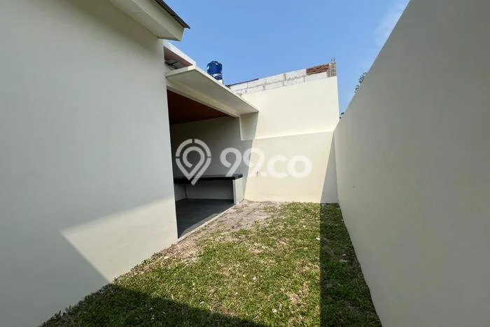 Rumah Strategis Modern Lb 100m2 di Ngaglik, Sleman Rumah Strategis Modern Lb 100m2 di Ngaglik, Sleman