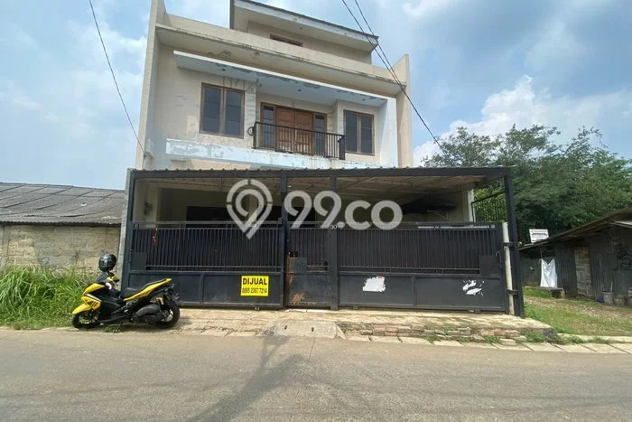 Jual Rumah Favorit Siap Huni LB 177m2 di Serpong Utara, Tangerang Selatan Jual Rumah Favorit Siap Huni LB 177m2 di Serpong Utara, Tangerang Selatan