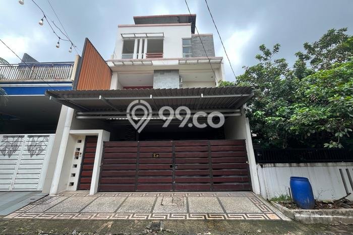 Rumah Eksklusif Siap Huni LT 160m2 di Tangerang, Tangerang Rumah Eksklusif Siap Huni LT 160m2 di Tangerang, Tangerang