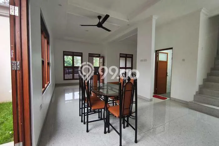 DREAM HOME! Rumah area , 3 KM, Bebas Macet, Luas 1m2m² Bangunan 150m2m² DREAM HOME! Rumah area , 3 KM, Bebas Macet, Luas 1m2m² Bangunan 150m2m²