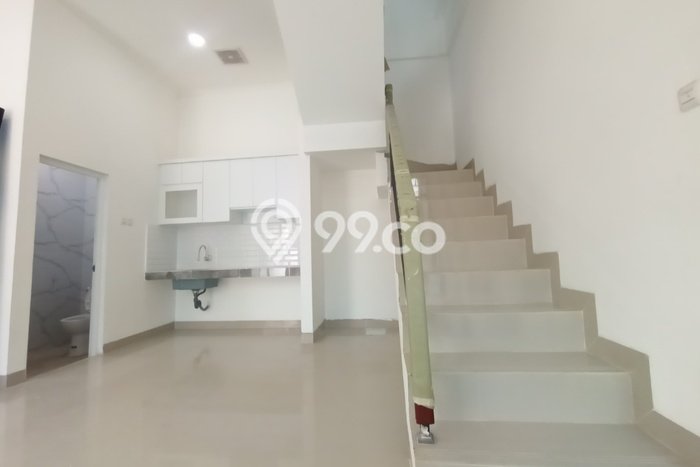Rumah Luas Asri 3 KT Siap Pakai di Gunung Sahari Jakarta Pusat Rumah Luas Asri 3 KT Siap Pakai di Gunung Sahari Jakarta Pusat