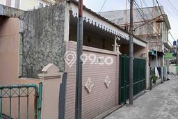 Rumah Minimalis 4 KT LT 215m2 di Jaka Sampurna Rumah Minimalis 4 KT LT 215m2 di Jaka Sampurna