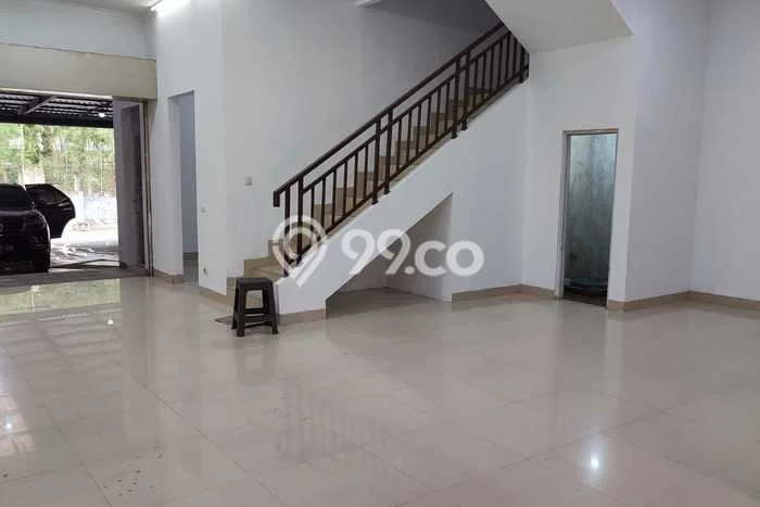 Unit Ruko Dijual di Tangerang LT 250m2 & LB 350m2 Unit Ruko Dijual di Tangerang LT 250m2 & LB 350m2