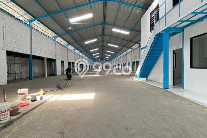 Gudang Dijual di Ngaliyan Semarang dengan LB 1530m2 Gudang Dijual di Ngaliyan Semarang dengan LB 1530m2