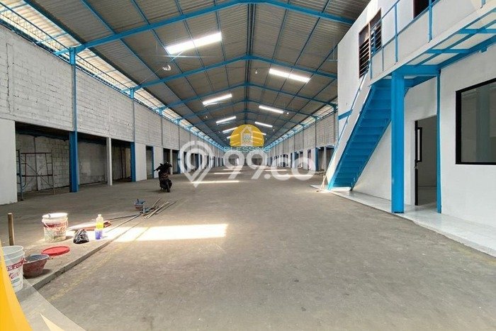 Gudang Dijual di Ngaliyan Semarang dengan LB 1530m2 Gudang Dijual di Ngaliyan Semarang dengan LB 1530m2