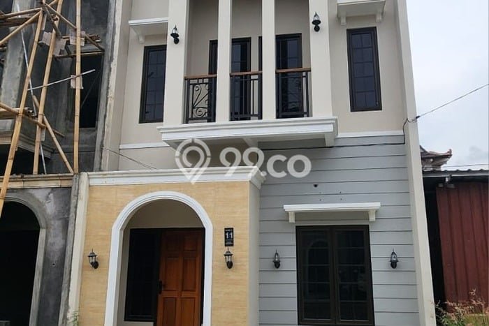 Lokasi strategis! Rumah siap huni dikontrakkan di Pedurungan LB 100m2 Lokasi strategis! Rumah siap huni dikontrakkan di Pedurungan LB 100m2
