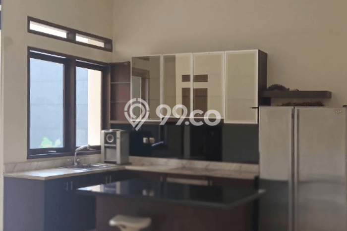 Dijual Rumah Luas Elegan Dengan View Cantik di Burangrang, Bandung Dijual Rumah Luas Elegan Dengan View Cantik di Burangrang, Bandung