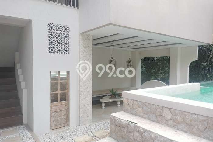 For Sale! Vila Kawasan , Ukuran 435m2m², Akses Mudah Fasilitas Umum For Sale! Vila Kawasan , Ukuran 435m2m², Akses Mudah Fasilitas Umum