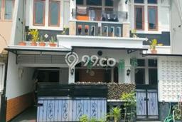 Dijual Hunian Rumah Terawat 5 Kamar di Buah Batu, Bandung Dijual Hunian Rumah Terawat 5 Kamar di Buah Batu, Bandung