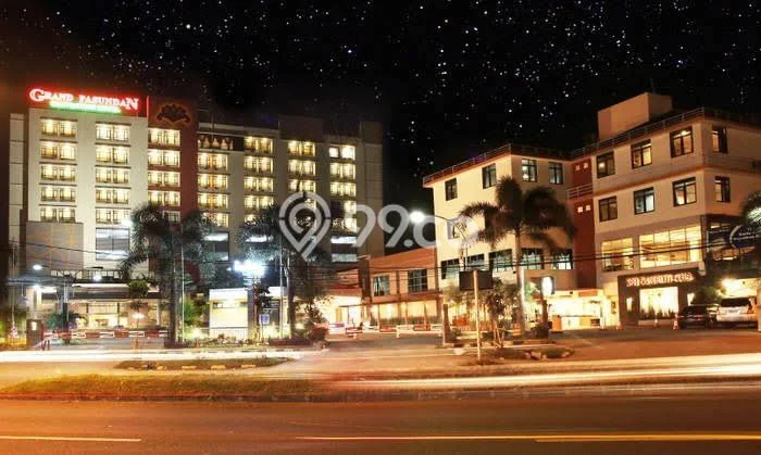 Hotel Premium Kawasan , Luas 23000m2m², Posisi Jalan Utama Hotel Premium Kawasan , Luas 23000m2m², Posisi Jalan Utama