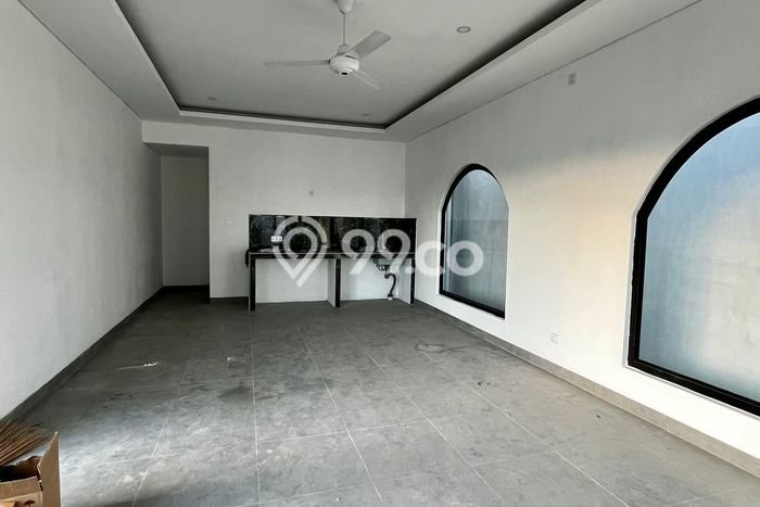 Rumah Strategis kawasan Tibubeneng, 3 KM, Lingkungan Tenang, Luas 250m² Bangunan 150m² Rumah Strategis kawasan Tibubeneng, 3 KM, Lingkungan Tenang, Luas 250m² Bangunan 150m²