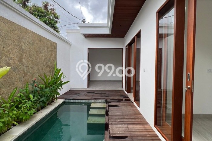Vila Kawasan Tibubeneng, Luas 0m², Lokasi Strategis, Tersedia Vila Kawasan Tibubeneng, Luas 0m², Lokasi Strategis, Tersedia
