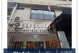 Dijual Rumah Luas Megah Dengan View Cantik di Glodok, Jakarta Pusat Dijual Rumah Luas Megah Dengan View Cantik di Glodok, Jakarta Pusat