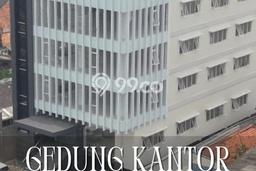 Kantor Dijual di Matraman LT 759m2, LB 2107m2 untuk Investasi Kantor Dijual di Matraman LT 759m2, LB 2107m2 untuk Investasi