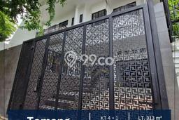 Jual Rumah Luas Megah Dengan View Cantik di Tomang, Jakarta Barat Jual Rumah Luas Megah Dengan View Cantik di Tomang, Jakarta Barat