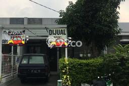 SIAP HUNI! Rumah Strategis area Batununggal, Luas 152m2m² Bangunan 116m2m² SIAP HUNI! Rumah Strategis area Batununggal, Luas 152m2m² Bangunan 116m2m²
