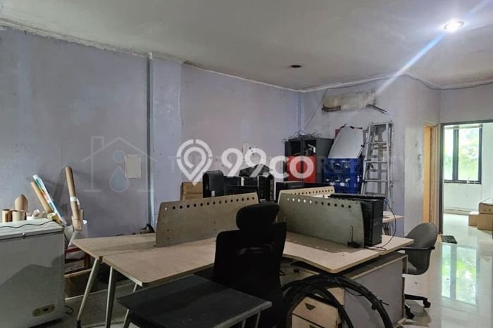 Gedung Murah 3 Lantai Menteng Jakpus Dekat Monumen Proklamasi Gedung Murah 3 Lantai Menteng Jakpus Dekat Monumen Proklamasi