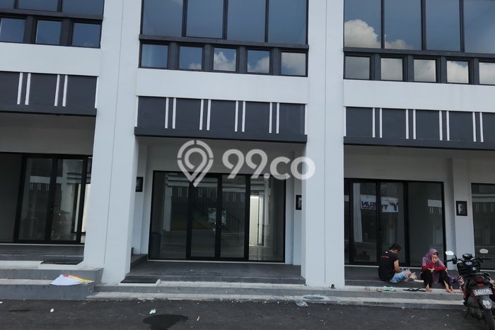 Ruko Dijual Lokasi Stratagis di Driyorejo Gresik Cocok untuk Bisnis Ruko Dijual Lokasi Stratagis di Driyorejo Gresik Cocok untuk Bisnis