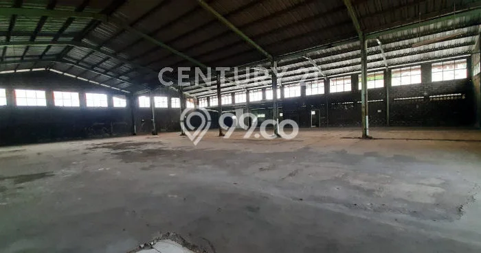 Untuk Disewa Gudang di Jatinegara Jakarta Timur LT 5000m2, LB 4000m2 Untuk Disewa Gudang di Jatinegara Jakarta Timur LT 5000m2, LB 4000m2