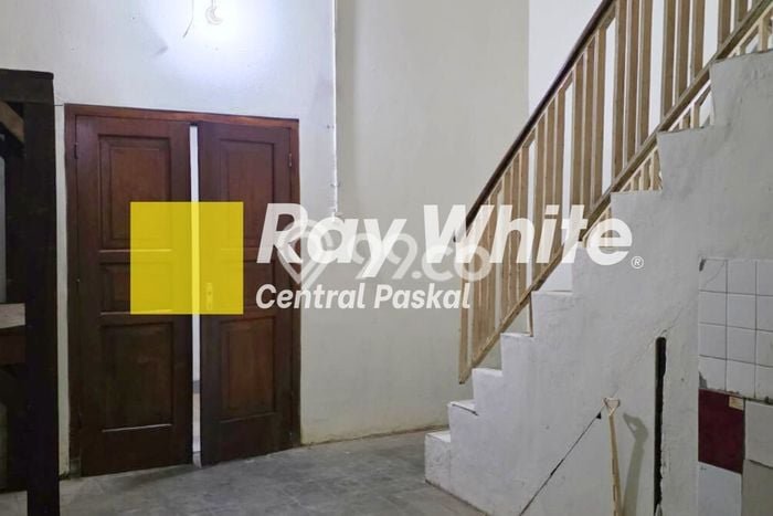 SEWA TERBAIK! Ruko Kawasan Bandung Kota, Luas 200m2m², Kawasan Ramai, Ready Pakai SEWA TERBAIK! Ruko Kawasan Bandung Kota, Luas 200m2m², Kawasan Ramai, Ready Pakai