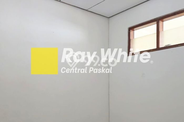 SEWA TERBAIK! Ruko Kawasan Bandung Kota, Luas 200m2m², Kawasan Ramai, Ready Pakai SEWA TERBAIK! Ruko Kawasan Bandung Kota, Luas 200m2m², Kawasan Ramai, Ready Pakai