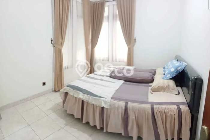 Vila Strategis Kawasan , Ukuran 300m2m², Posisi Strategis dengan akses mudah Vila Strategis Kawasan , Ukuran 300m2m², Posisi Strategis dengan akses mudah