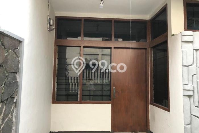 Jual Rumah Strategis Bagus Punya 2 KT di Astanaanyar Bandung SHM Jual Rumah Strategis Bagus Punya 2 KT di Astanaanyar Bandung SHM