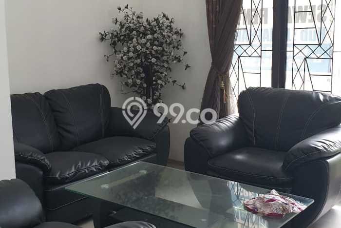Rumah Strategis Modern Lb 180m2 di Cikarang Selatan, Bekasi Rumah Strategis Modern Lb 180m2 di Cikarang Selatan, Bekasi
