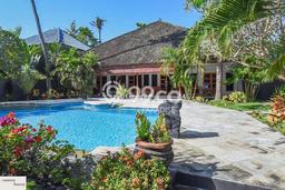 Hunian Berkualitas! Vila Kawasan , Ukuran 1325m2m², Lingkungan Nyaman dan aman Hunian Berkualitas! Vila Kawasan , Ukuran 1325m2m², Lingkungan Nyaman dan aman