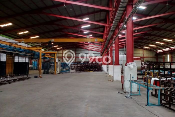Area Ramai! Gudang Dijual di Krian untuk Bisnis Luas Bangunan 15000m2 Area Ramai! Gudang Dijual di Krian untuk Bisnis Luas Bangunan 15000m2