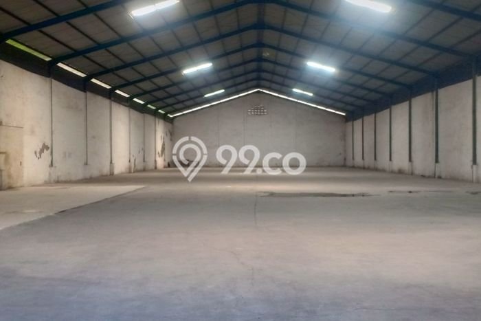 Unit Gudang disewakan di Buduran Sidoarjo dengan LT 1500m2 / LB 1500m2 Unit Gudang disewakan di Buduran Sidoarjo dengan LT 1500m2 / LB 1500m2