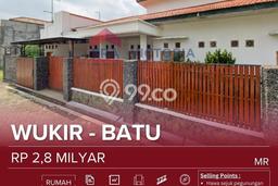Rumah Luxury Modern Tanpa Renovasi di Batu Malang Rumah Luxury Modern Tanpa Renovasi di Batu Malang