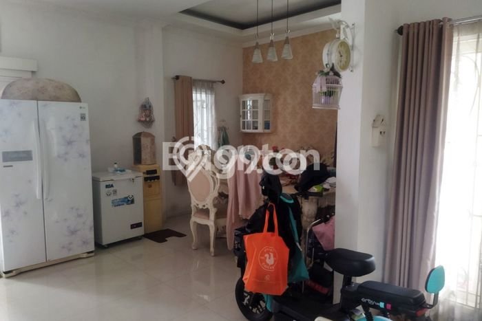 Dijual Rumah Mewah Exclusive di Karang Tengah, Tangerang Dijual Rumah Mewah Exclusive di Karang Tengah, Tangerang