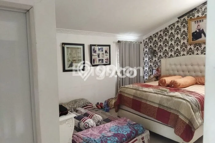 Dijual Rumah Mewah Exclusive di Karang Tengah, Tangerang Dijual Rumah Mewah Exclusive di Karang Tengah, Tangerang