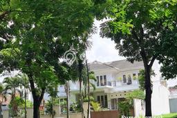 Rumah Elit LB 500m2 Siap Pakai Desain Elegan di Pondok Ranji, Tangerang Rumah Elit LB 500m2 Siap Pakai Desain Elegan di Pondok Ranji, Tangerang