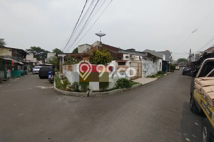 Jual Rumah Luas Megah Dengan View Eksklusif di Taman Kota, Jakarta Barat Jual Rumah Luas Megah Dengan View Eksklusif di Taman Kota, Jakarta Barat