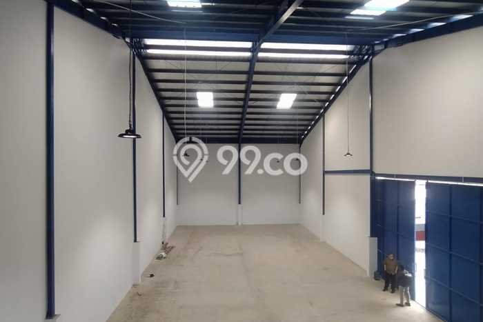 Dijual! Gudang di Kamal Jakarta Utara LT 915m2 / LB 480m2 Kawasan Strategis Dijual! Gudang di Kamal Jakarta Utara LT 915m2 / LB 480m2 Kawasan Strategis